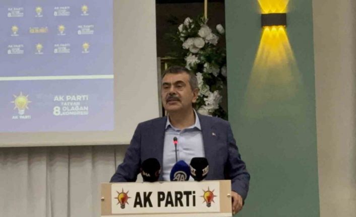 Milli Eğitim Bakanı Tekin, Tatvan’da konuştu: "Türkiye artık demokratik olgunluk düzeyi, çağdaş demokrasiler düzeyine gelmiş bir ülke"