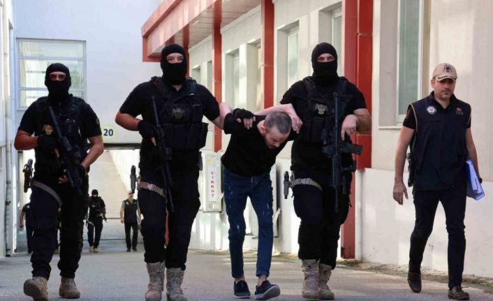 MİT’ten El Kaide operasyonu: TSK’ya bombalı eylem yapan terörist Afrika’da yakalandı