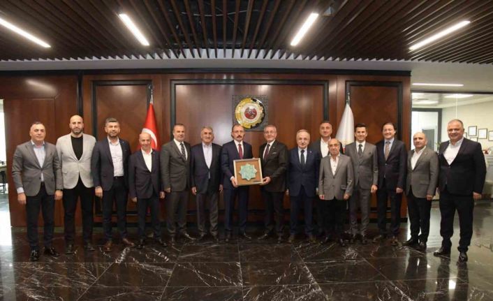 Murzioğlu: “Şehrimizde bir tuğla üzerine bir tane daha koyan herkese müteşekkiriz”