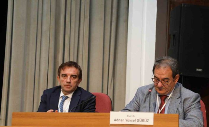 Prof. Dr. Aykut Özdarendeli: “Turkovac aşısının ilk filizlendiği merkez olmanın gururunu yaşıyoruz”