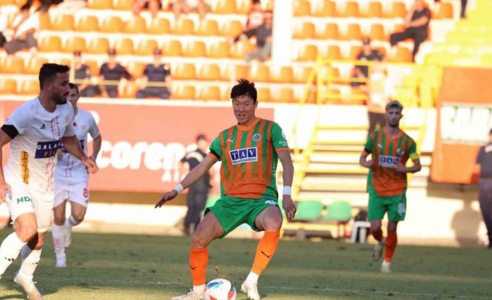 Trendyol Süper Lig: Alanyaspor: 1 Antalyaspor: 2 (Maç sonucu)