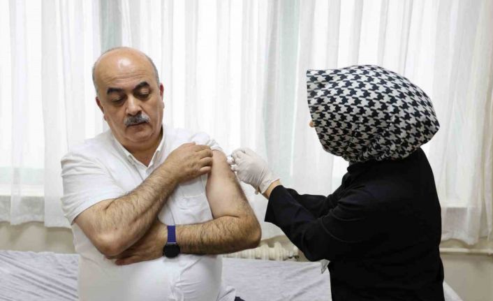 Uzmanı uyardı: Grip 65 yaş üstü ve kronik rahatsızlığı olanlarda ölüme neden olabiliyor