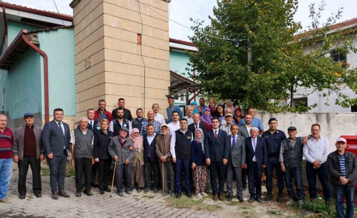 Vali Aygöl, Kavacık köyünde vatandaşları dinledi