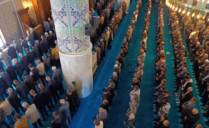 Van’da Yahya Sinvar için gıyabi cenaze namazı kılındı