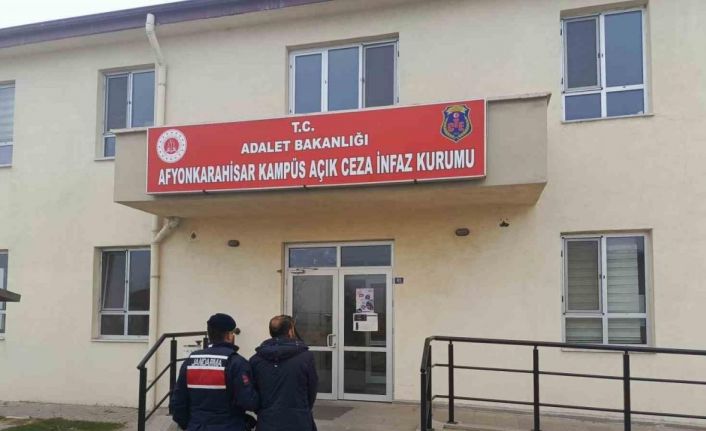 15 yıl 2 ay hapis cezası ile aranan şahsı jandarma yakaladı