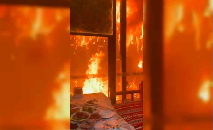 1 kişinin öldüğü, 17 kişinin de yaralandığı yangına ait görüntüler dehşete düşürdü