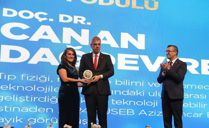 2024 TÜSEB Aziz Sancar Bilim Ödülü Doç. Dr. Canan Dağdeviren’in oldu