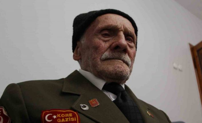 97 yaşındaki Kore Gazisi Pirağa Uzun, ilk kez Anıtkabir’i ziyaret etti, Cumhurbaşkanı ile görüştü