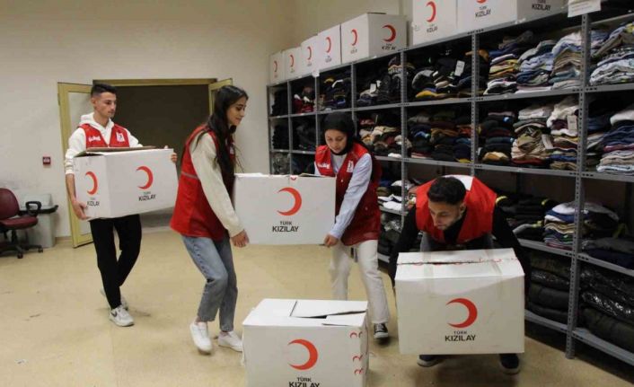 Amasya Kızılay Butik’ten 3 yılda 15 binden fazla üniversiteliye kıyafet desteği