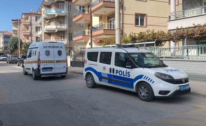 Annesi tarafından yatağında ölü bulundu