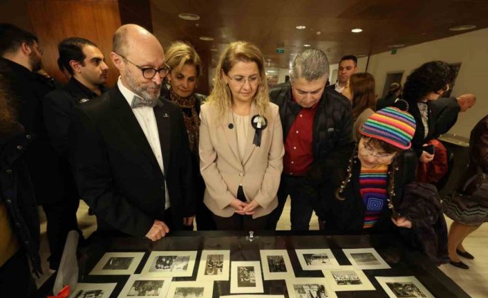 Bakırköy’de 10 Kasım sergisi ve Atatürk’ün en sevdiği türküler konseri düzenlendi