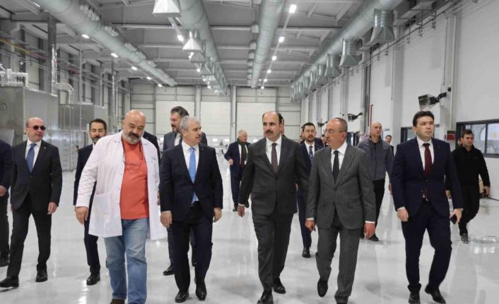 Başkan Altay: "Uygun fiyatlı ve katkısız ekmek üreten Fenni Fırın’da günlük üretim kapasitemizi 150 bine çıkarıyoruz"