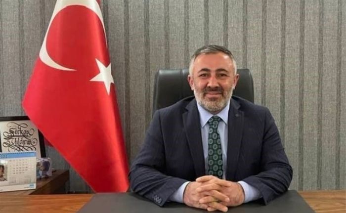 Başkan Yıldırım, "Bilecik susuzluktan kırılıyor, Melek hanım Alp Dağları’nda kayak tatili yapıyor"