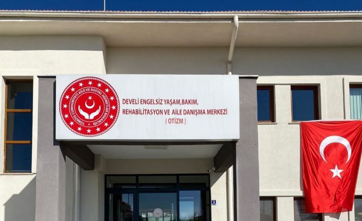 Develi’de otizmli bireylere hizmet devam ediyor