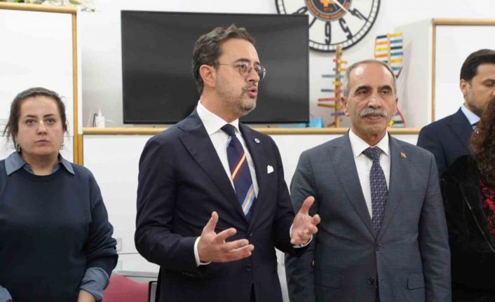 DSO Mesleki Eğitim Komisyonunun ilk ziyaretini Orhan Abalıoğlu Meslekî ve Teknik Anadolu Lisesi’ne gerçekleştirdi