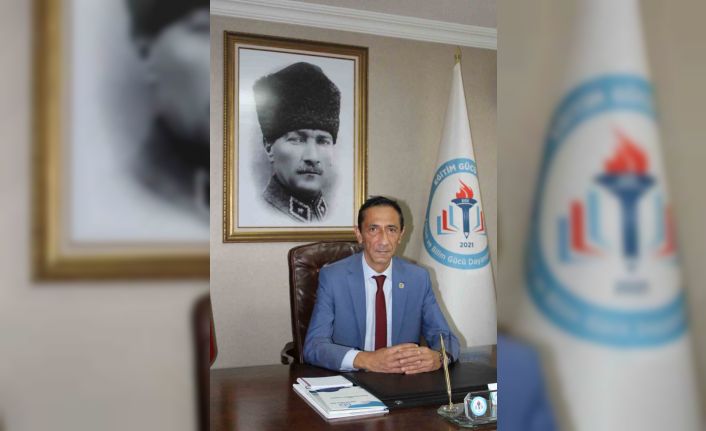 Eğitim Gücü Sen Genel Başkanı Özat: “Pazartesi itibariyle öğretmenlerin kütüphane memurluğu ile ilgili eylem kararımızı alıyoruz”