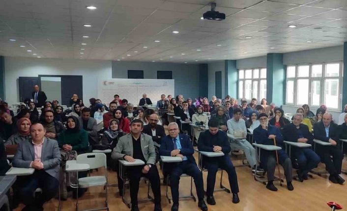 Erzurum’da ‘Nesilden nesile öğretmen buluşması’