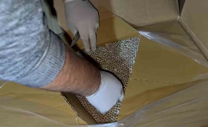 Eskişehir’de 1 milyon 200 bin TL değerinde 795 bin 360 dal makaron ele geçirildi