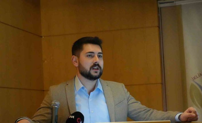 Farklı şehirlerden gelen öğrencilerin kaıldığı iklim çalıştayında sonuç beyannamesi okundu