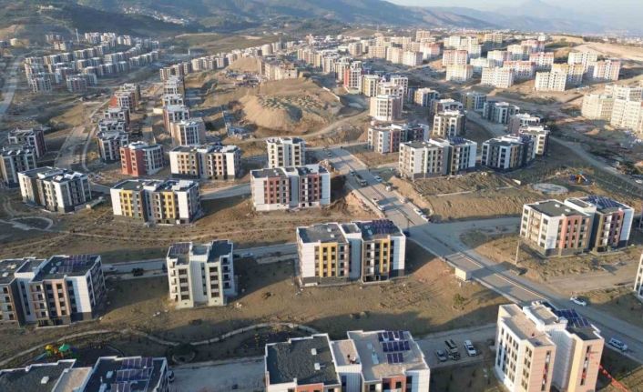 Hatay’da 5 bin 900 afet konutunun hak sahibi belirlendi
