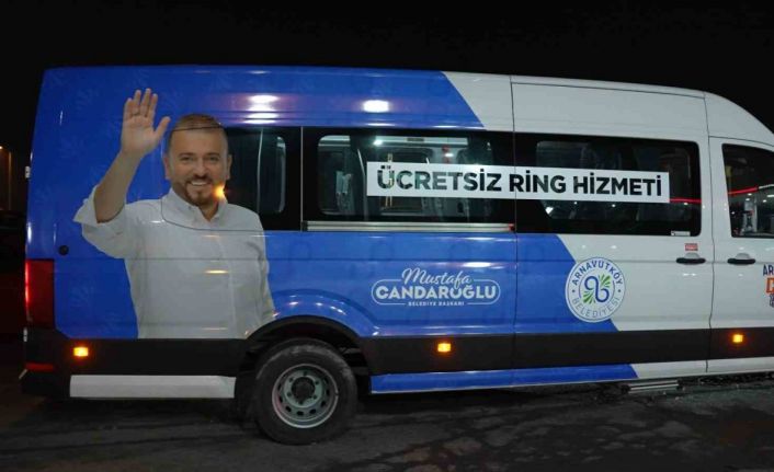 İSKİ’nin yol çalışması nedeniyle yürümek zorunda kalan vatandaşlara Arnavutköy Belediyesi’nden ücretsiz servis