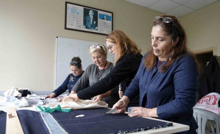 Kartal Belediyesi’nden kadınlara atölye atağı