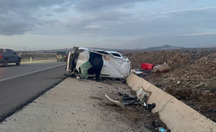 Kilis’te takla atan otomobilde can pazarı: 5 yaralı
