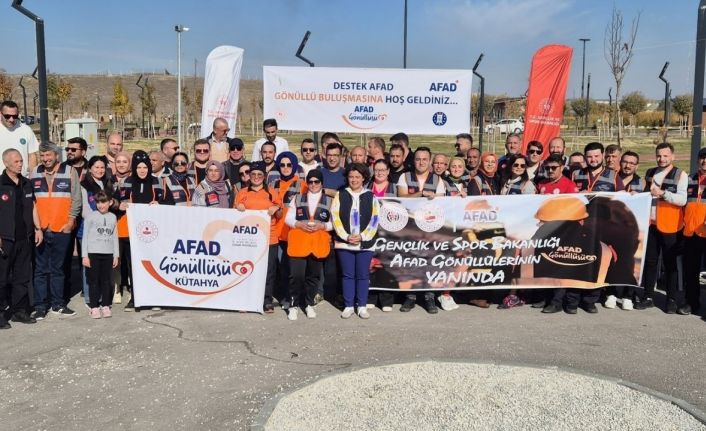 Kütahya’da AFAD Gönüllüleri, "Destek AFAD Gönüllüleri Buluşuyor" etkinliğinde bir araya geldi