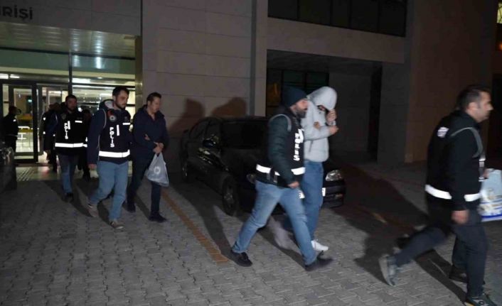 Rüşvetle sağlık raporu düzenleyen şebeke çökertildi: 2’si doktor 8 kişi tutuklandı