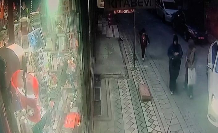 Sultangazi’de içinde 100 bin lira değerinde muhtelif anahtarlar bulunan çantayı çaldılar