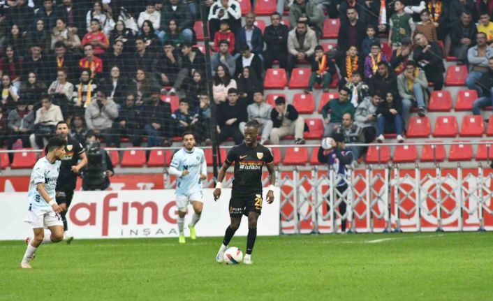 Trendyol Süper Lig: Kayserispor: 0 - Adana Demirspor: 0 (Maç sonucu)