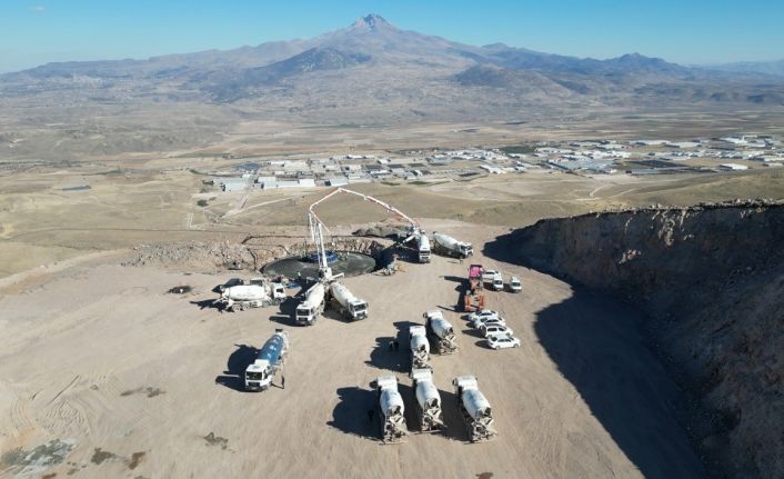 Türkiye’nin toplu ulaşımdaki ilk RES Projesi’nde önemli: 80 araçlık büyük türbin sevkiyatı başladı