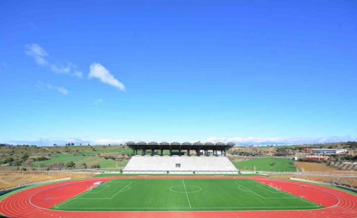 Uşak Üniversitesi Spor Tesisleri tam donanımlı bir yapıya dönüşüyor