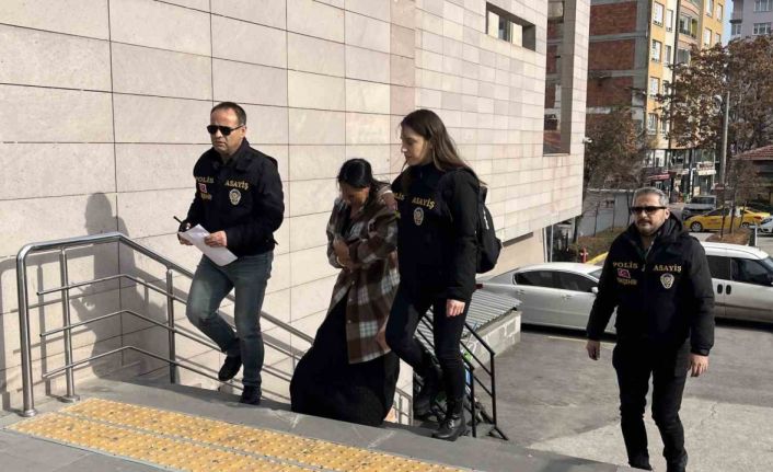 291 yıl 7 ay hapis cezası olan kadın, 12’nci çocuğuna hamile olduğu için serbest bırakıldı