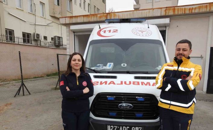 Ağabey kardeş hayat kurtarmak için saniyelerle yarışıyor