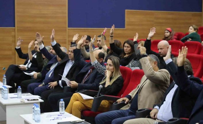 Aliağa’da Zeytinli Park’ın adı Gazi Mustafa Kemal Atatürk Parkı olarak değişti