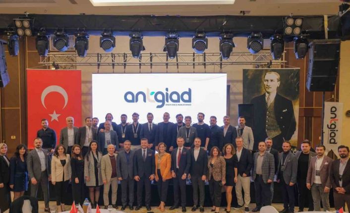 ANTGİAD’da dijitalleşme, yapay zeka, inovasyon ve liderlik konuları ele alındı