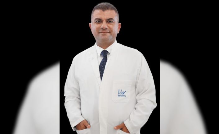 Astım atağında, sakin kalıp çocuğu rahatlatmak çok önemli