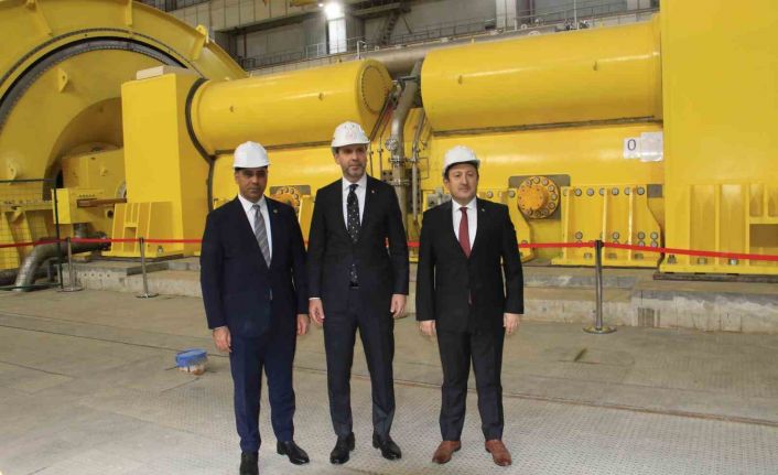 Bakan Bayraktar: "Akkuyu NGS’de ilk reaktörü 2025 yılında deneme üretimine alacağız"