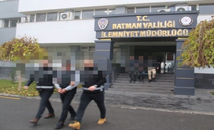 Batman’da 95 ton ham petrol çalarak başkasına satan 3 zanlı tutuklandı