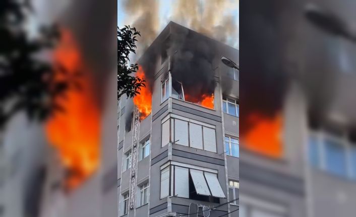 Bayrampaşa’da 4 katlı binada korkutan yangın: Alevlere itfaiye müdahale etti