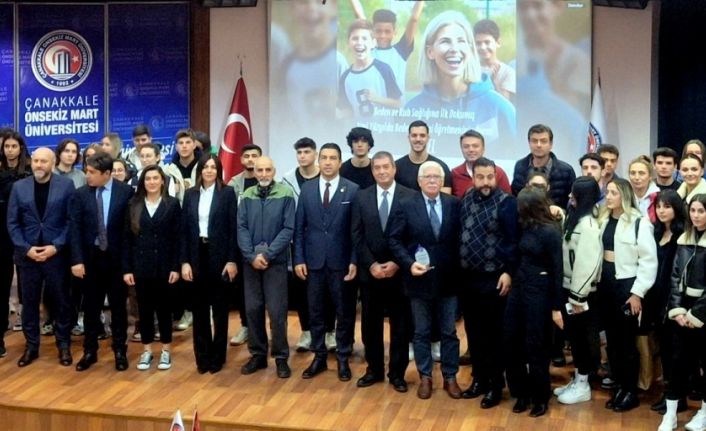 ÇOMÜ’de, "Beden ve Ruh Sağlığına İlk Dokunuş Yeni Yüzyılda Beden Eğitimi Öğretmeninin Önemi" Paneli Gerçekleştirildi