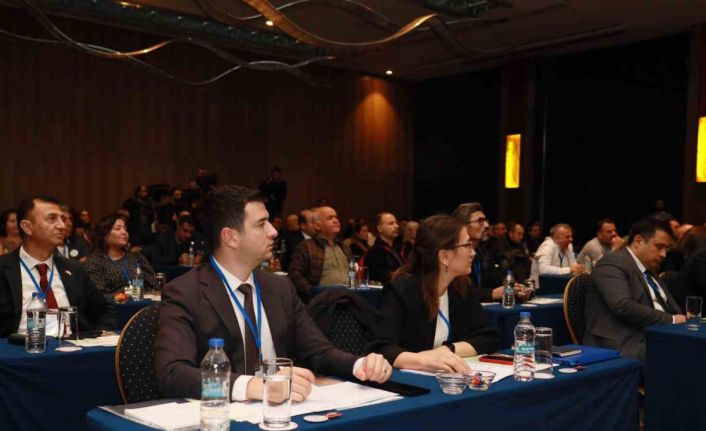 Deniz Kaplumbağaları Çalıştayı ve Bilim Komisyonu toplantısı İstanbul’da gerçekleşti