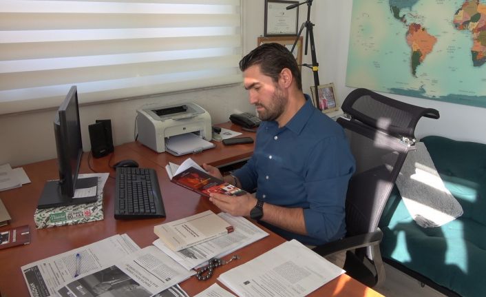 Doç. Dr. Mustafa Özalp: "Suriye’ye huzur gelmeden Orta Doğu’ya huzur gelmez"