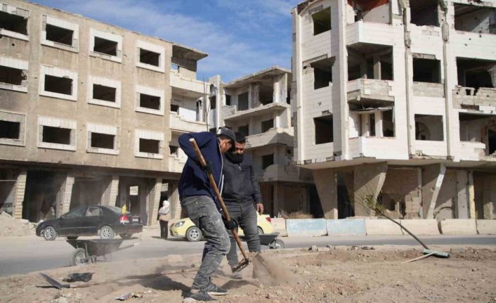 Esad rejiminin büyük yıkıma uğrattığı Cobar Mahallesi, yeniden ayağa kalkmaya çalışıyor