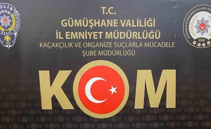 Gümüşhane’de kaçak tütünle doldurulmuş 6 bin 450 adet dolu makaron ele geçirildi
