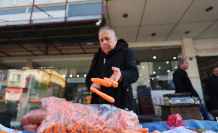 İzmir’deki bu pazar tarihi 1800’lü yıllara dayanan Türkiye’nin en büyük pazarı