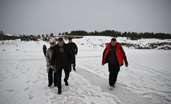Kar üzerinde off-road yapan ekipler nefes kesti