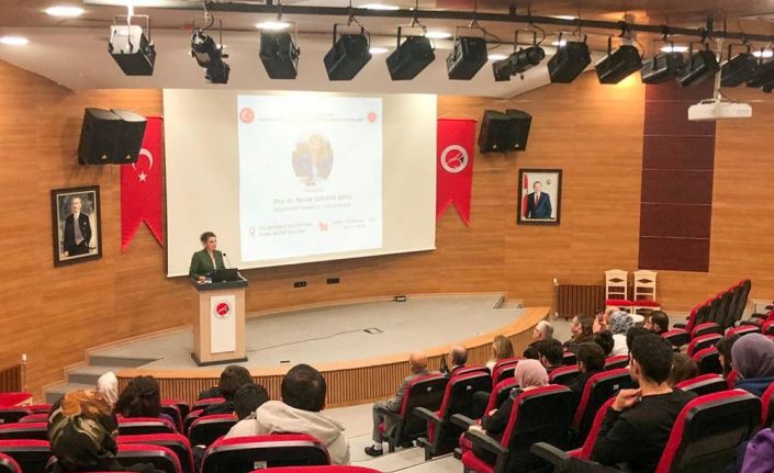Kastamonu Üniversitesi’nde “Meşrutiyet Dönemi Basını ve Türk Dünyası” konulu konferans düzenlendi