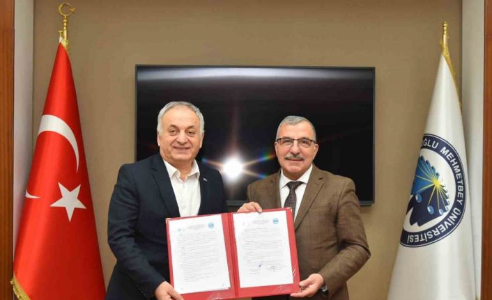 KMÜ ile Türkiye Beyazay Derneği arasında iş birliği protokolü imzalandı